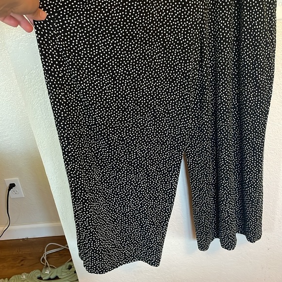 Old Navy polka dot wide leg jumpsuit - Picture 3 of 6